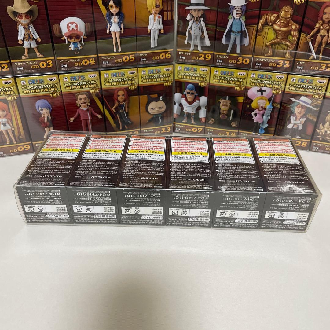 ワンピースワールドコレクタブルフィギュアFILM GOLD全35種おまけポスター
