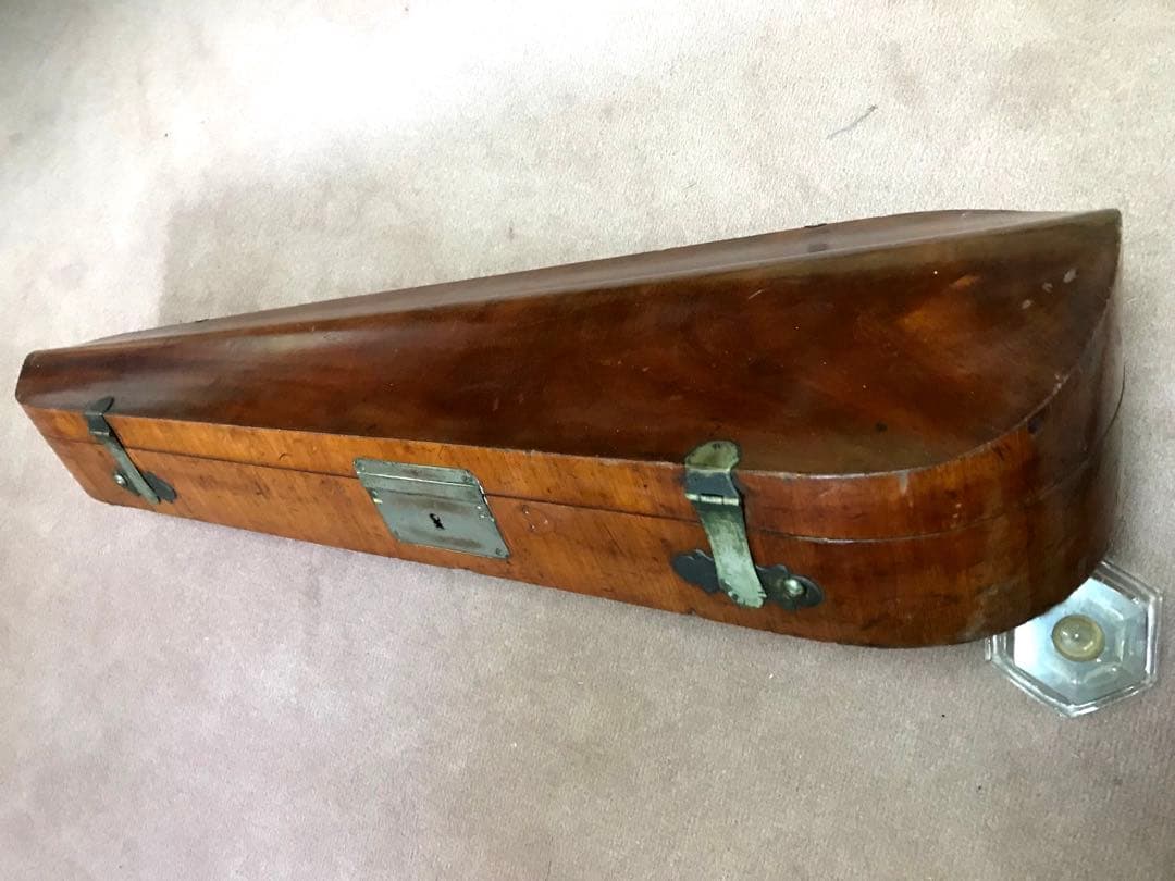 1800 年代 ヨーロッパ製　バイオリンケース貴重品です