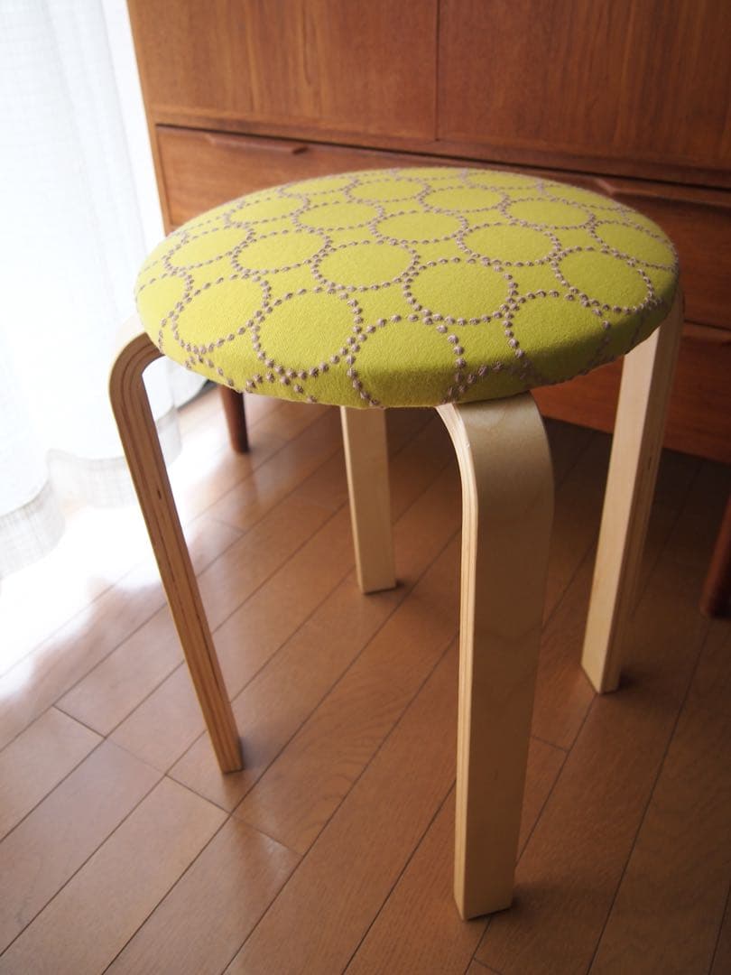 ヨッシーさん専用 ミナペルホネン ハンドメイド ラウンドスツール タンバリン