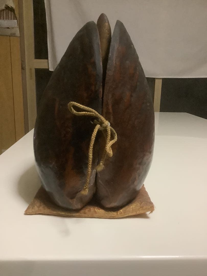 重厚 真鍮製 貝殻型 厨子 仏像置物 仏教工芸品 高級骨董 約2kg