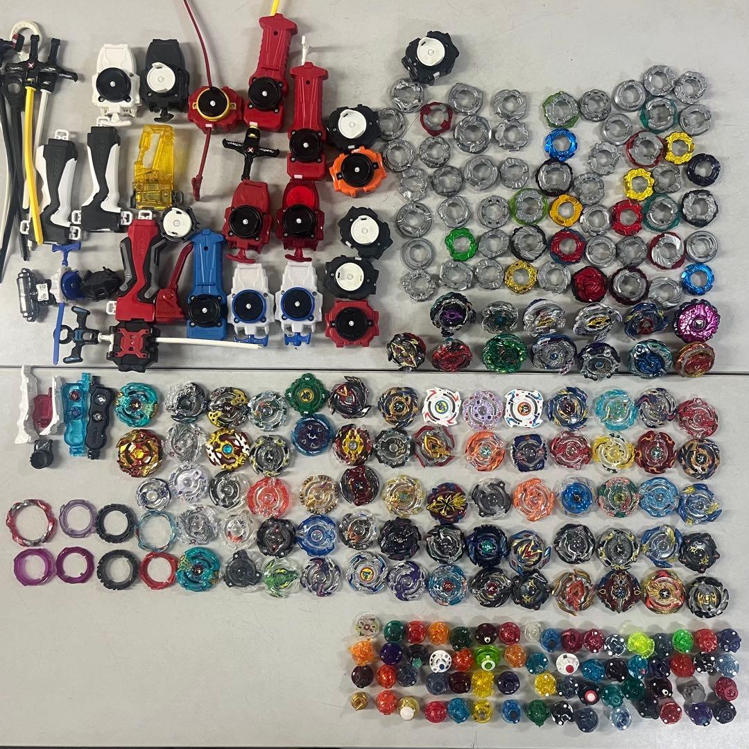 に*ゅ様 ベイブレードバーストセット バトル用スピンコントローラー付き【ジャンク