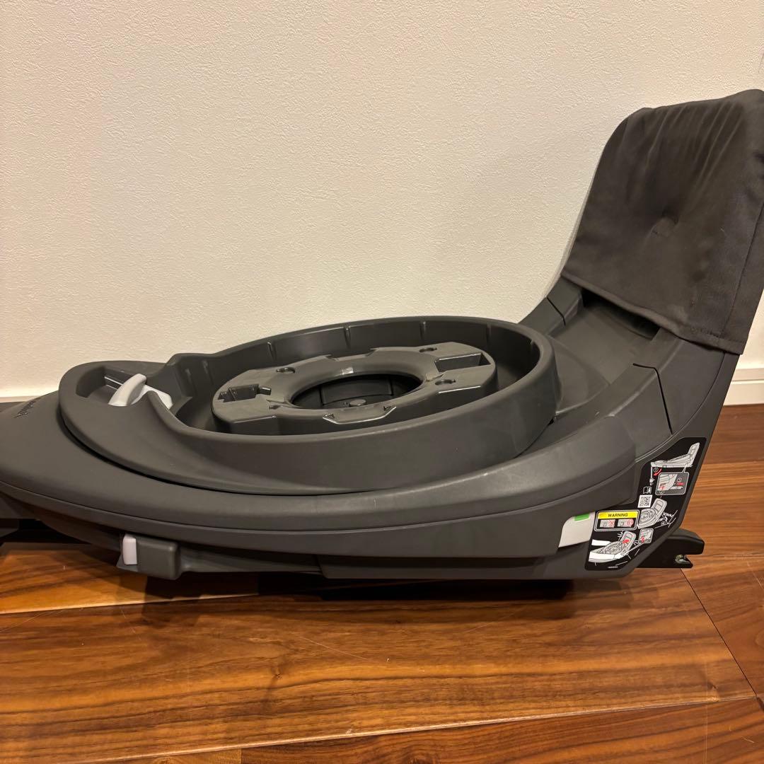 コンビ The S ザエス のせかえベース 乗せ替え用 チャイルドシート