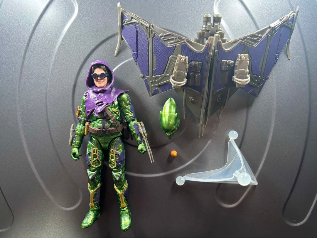 マーベルレジェンド　グリーンゴブリン　スパイダーマンノーウェイホーム