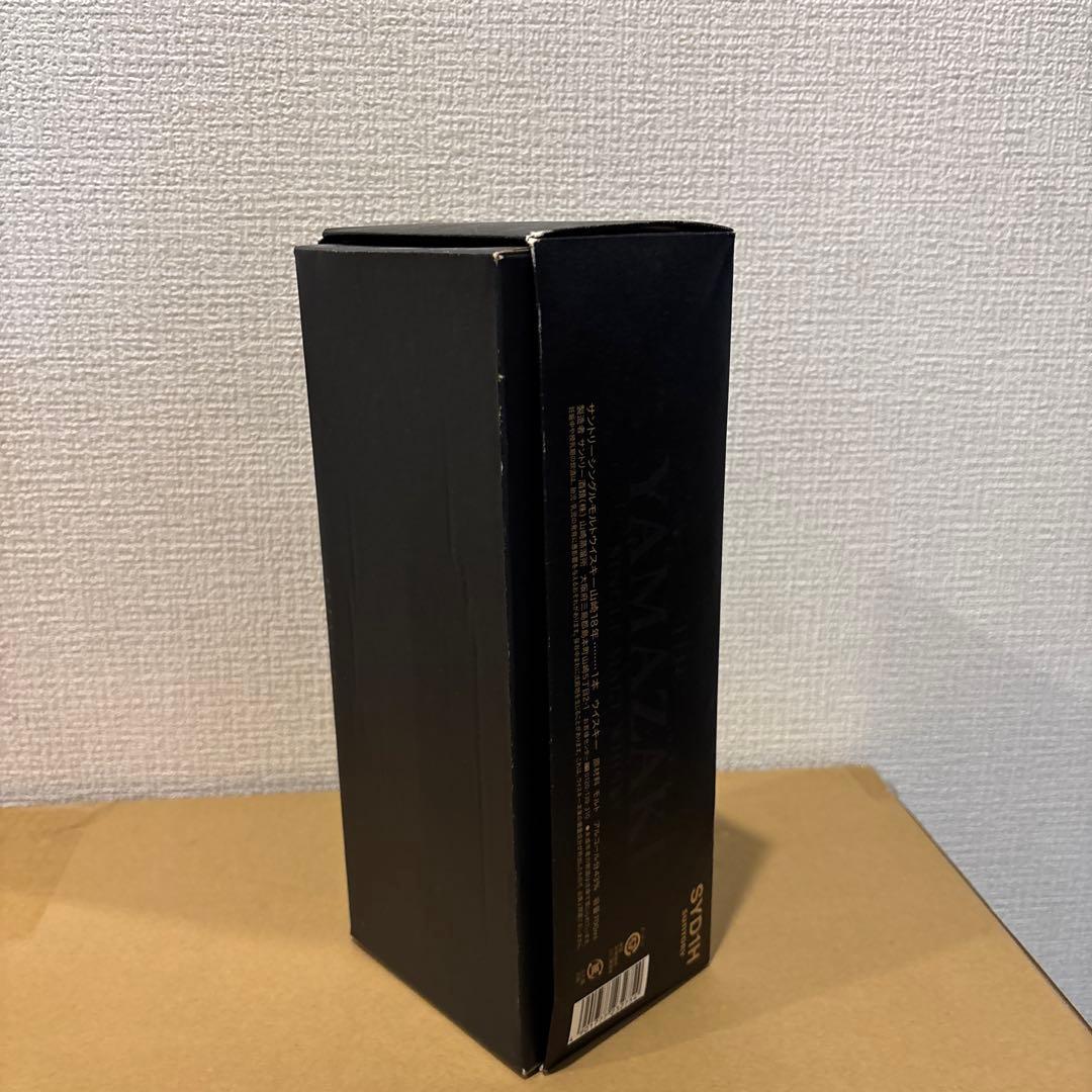 （空瓶）　サントリーウイスキー　山崎18年　空瓶　箱付き　（2）