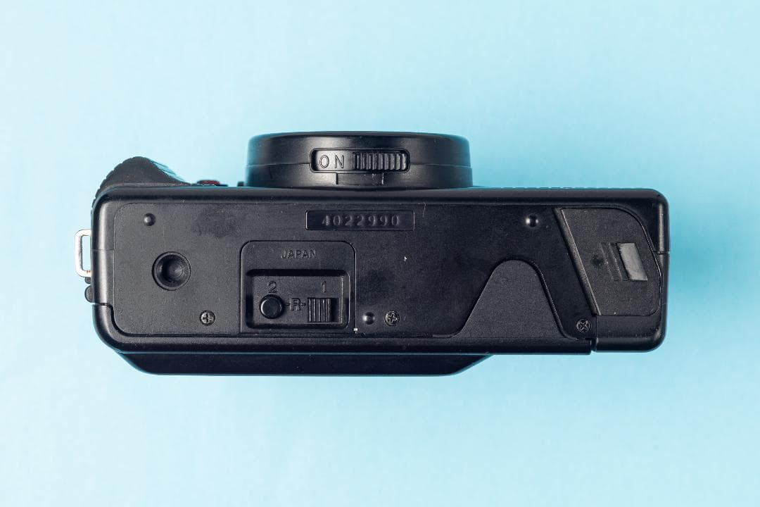[#623] ニコン Nikon L35AD2 フィルムカメラ