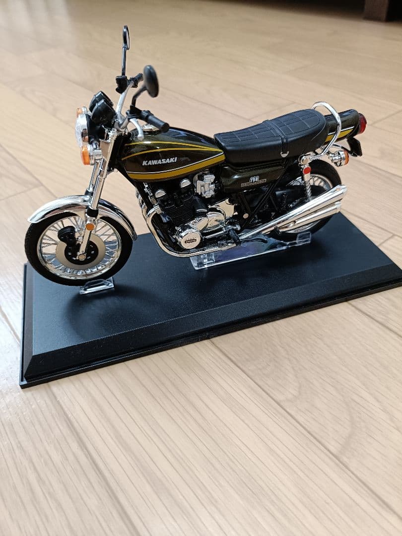 青島 1/12スケール Z2 750-RS 、CBX400 F2 （制作途中）