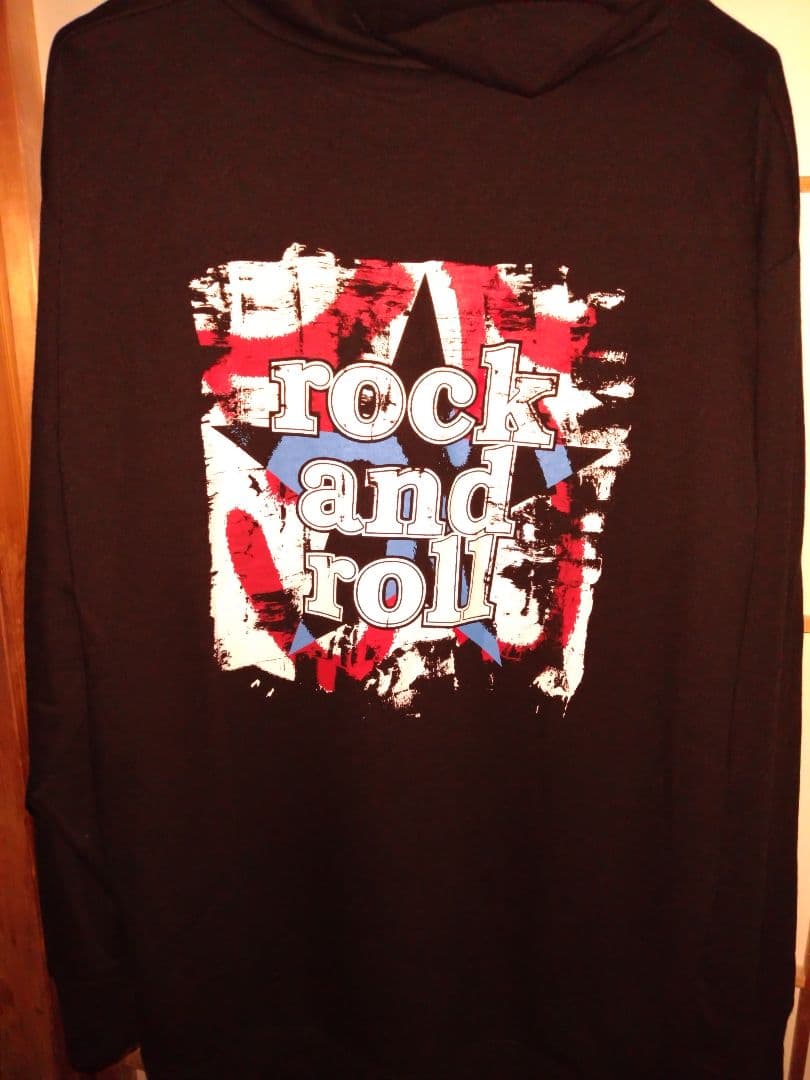 B'z　Pleasure 2023 XL rock and roll　パーカー