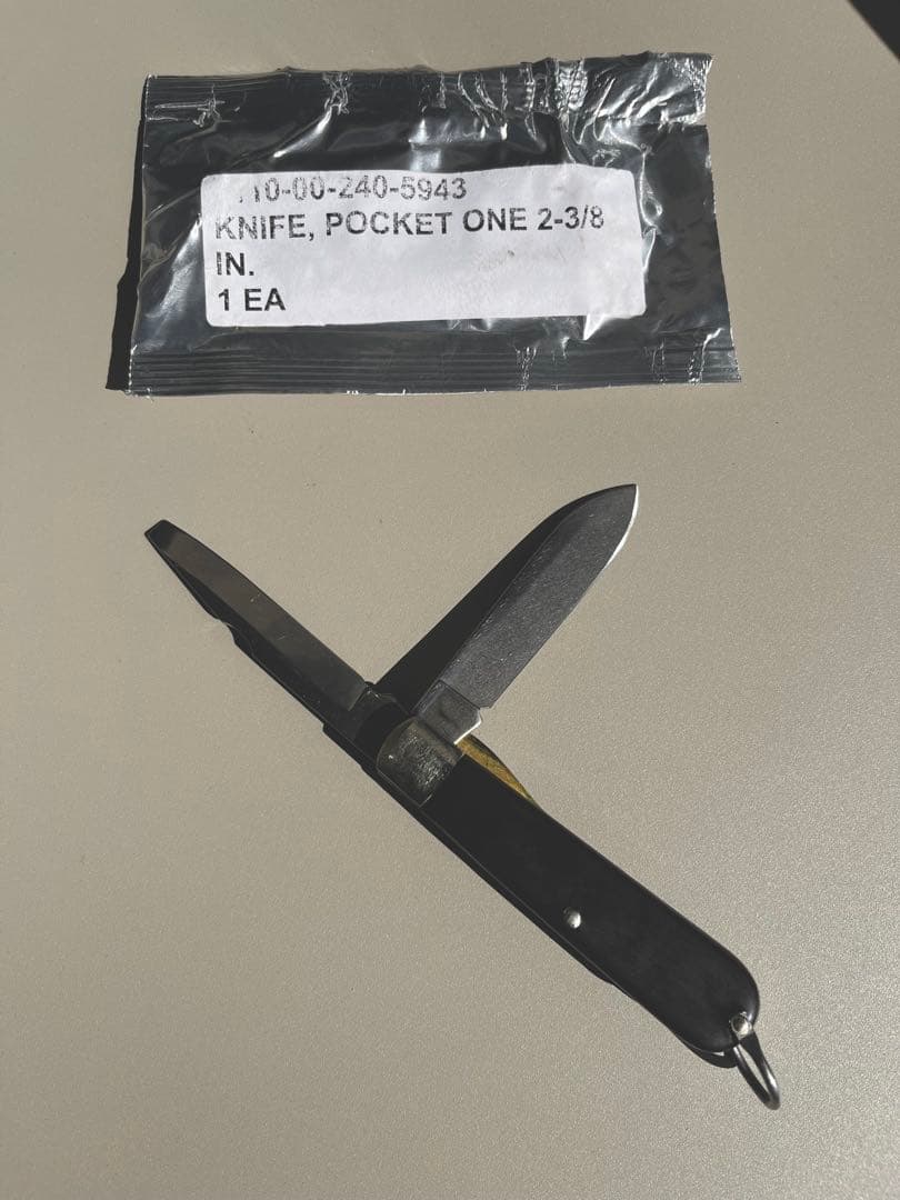 米軍放出未使用品ポケットナイフ 折りたたみナイフCAMILLUS 2枚ブレード