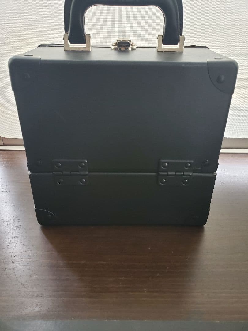 shu uemura セーラームーン メイクアップボックス