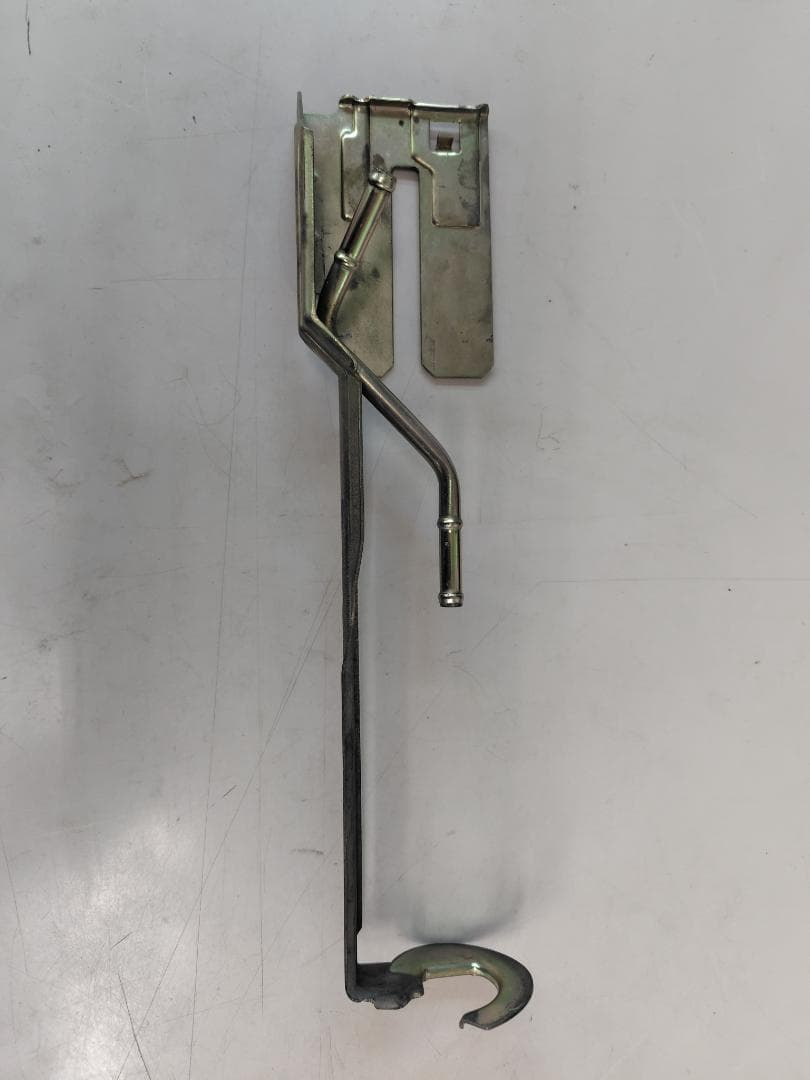 日産純正 廃版・貴重　S14シルビア 燃料ポンプ ブラケット 中古