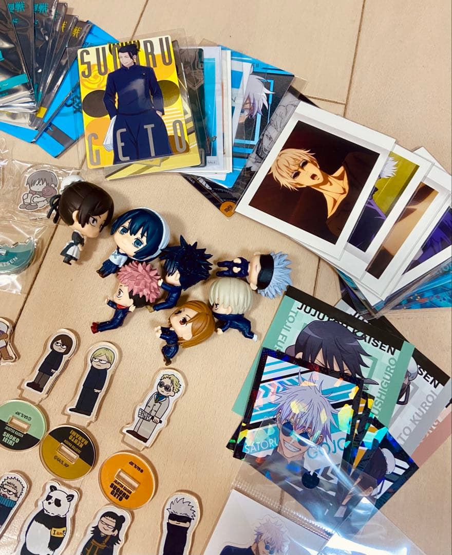 呪術廻戦 五条悟 夏油傑 他。まとめ売り 缶バッジ アクリルスタンド 約200点
