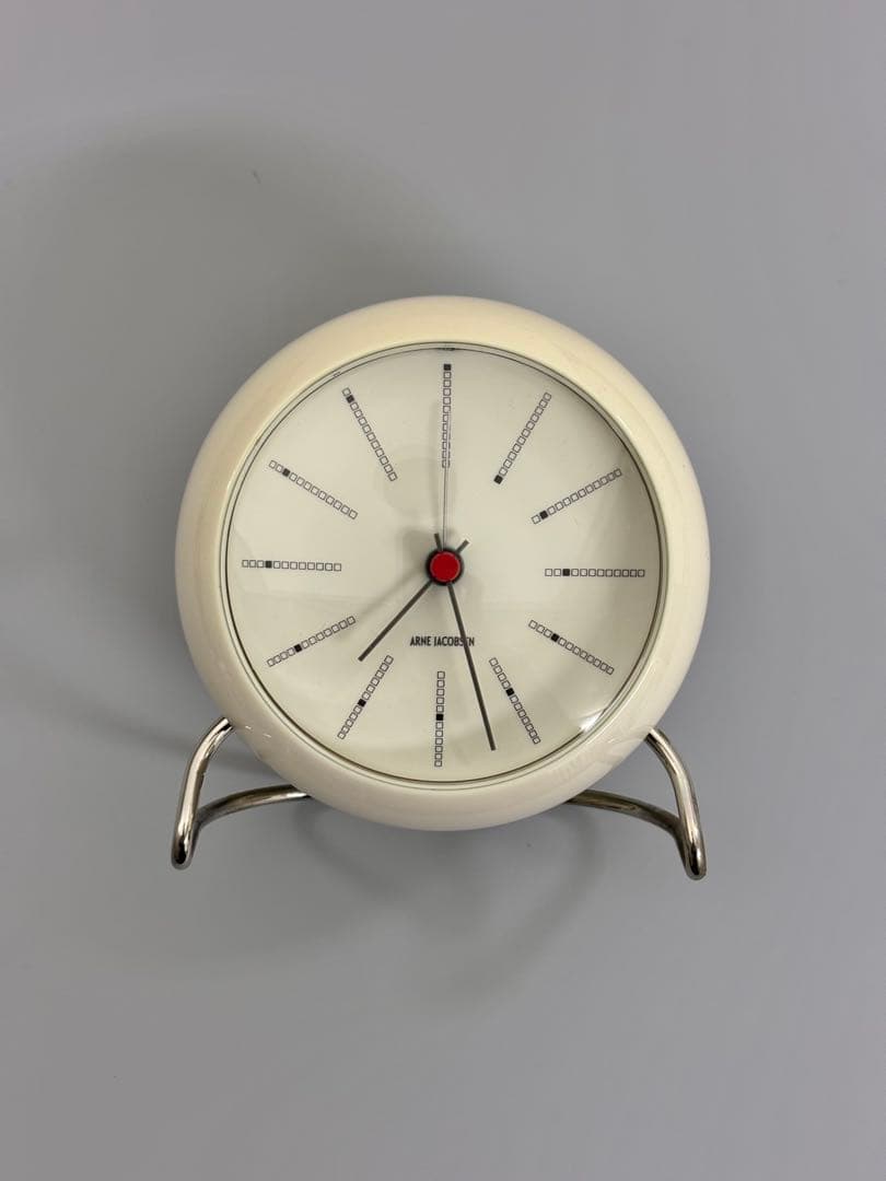 アルネヤコブセン　置き時計