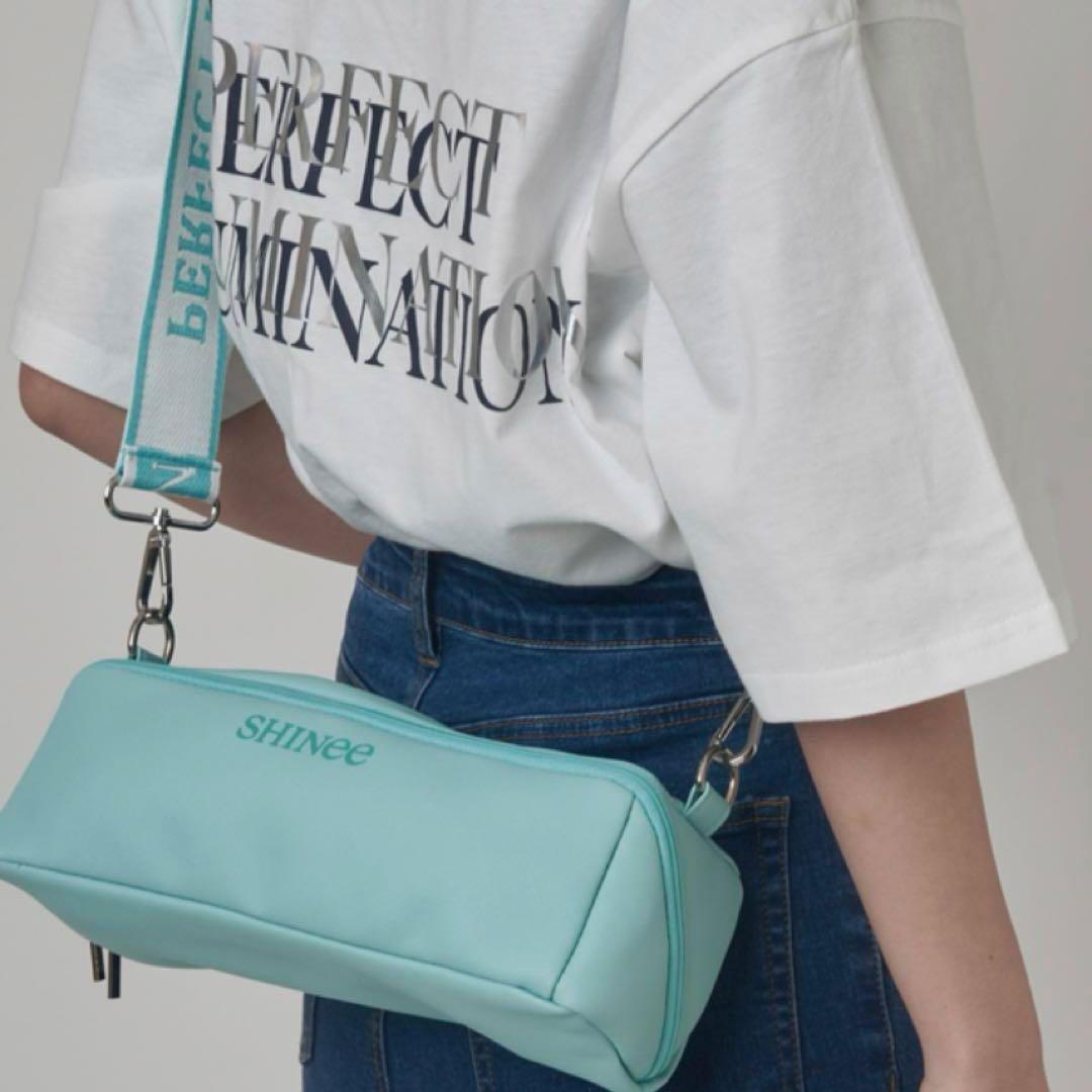 【新品未開封】SHINee FANLIGHT スリングポーチ