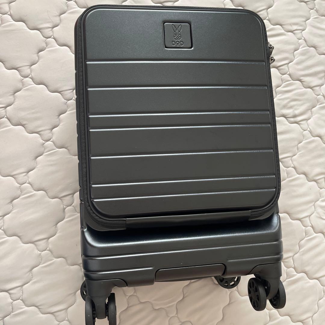 DoD スーツケース　モナカ・コロコーロ