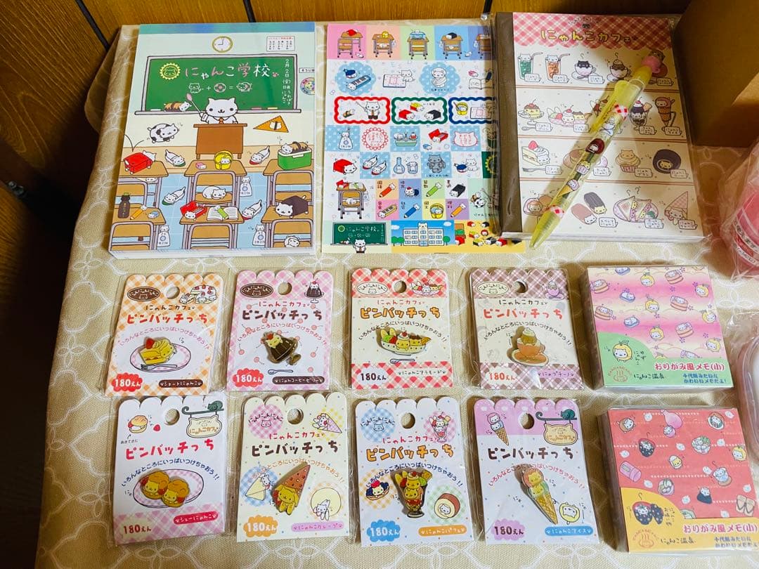 にゃんにゃんにゃんこ にゃんこ カフェ　メモ帳　他