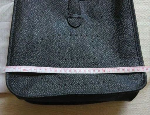 新品未使用【革製品】ショルダーバッグ