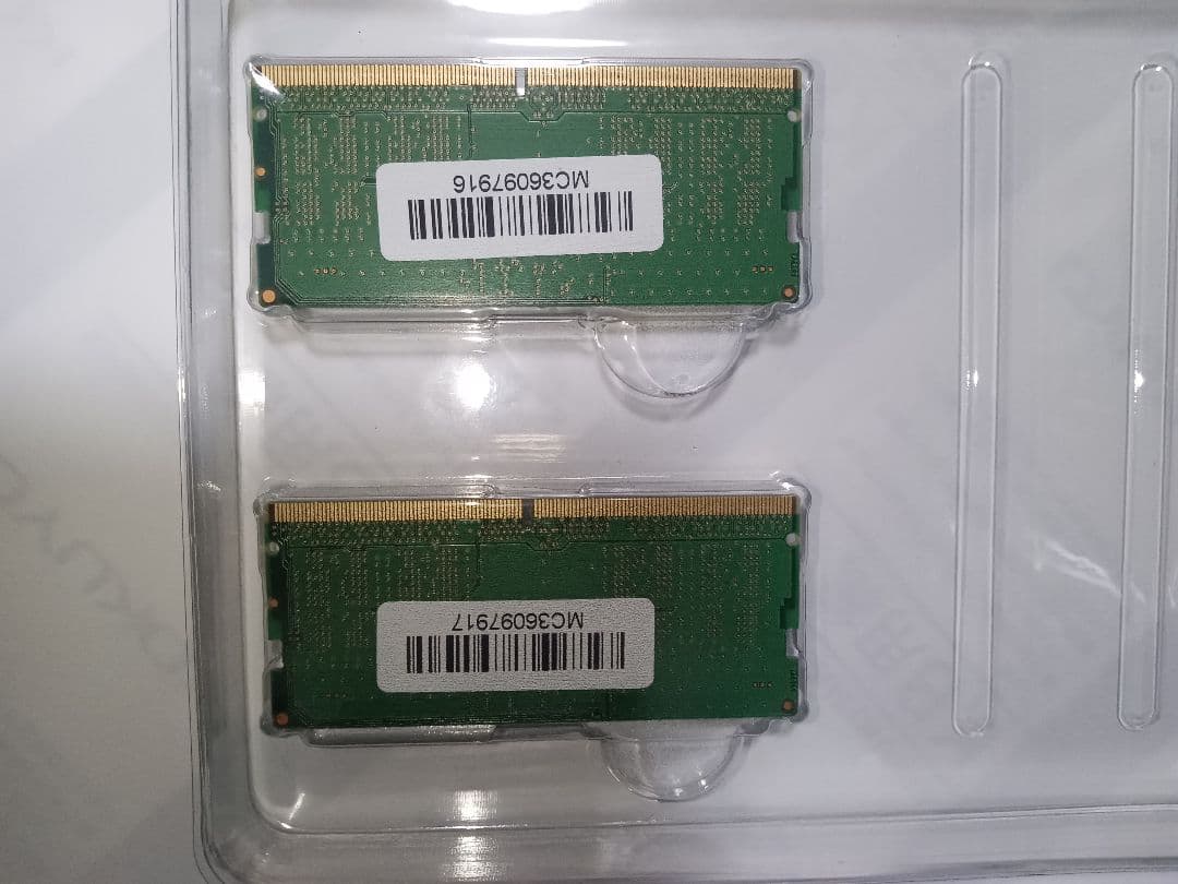 8GB×2枚16GB　DDR5 4800メモリモジュール　メイカー不明