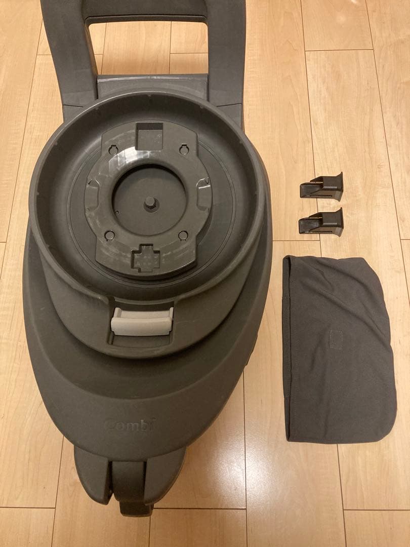 Combi THE S のせかえベース　チャイルドシート用 ベースのみ