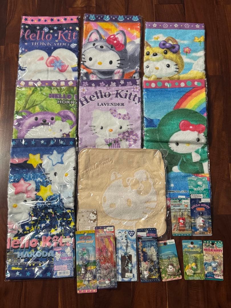【新品未使用】ご当地キティ タオル・ファスナーマスコットなど北海道セット