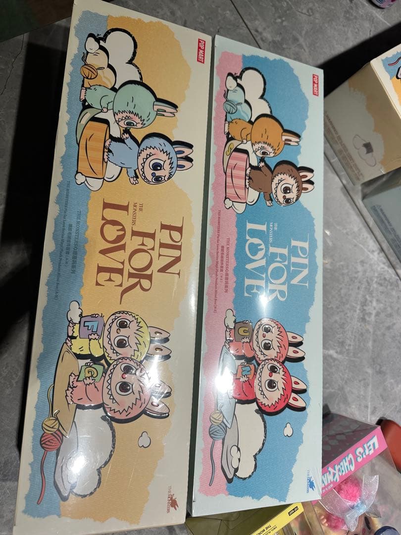 PIN FOR LOVE ぬいぐるみ モンスターズ A-M N-Z