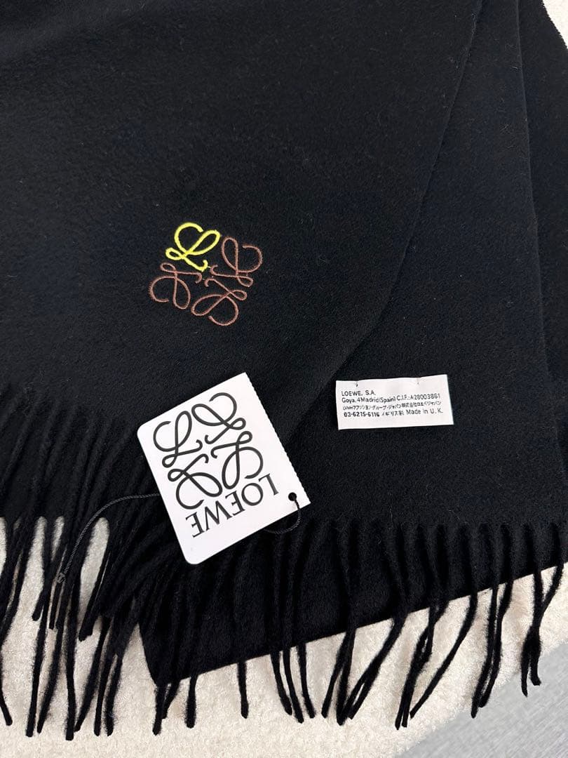LOEWE ブラック マフラー　カシミヤ フリンジ付き　30×180㎝