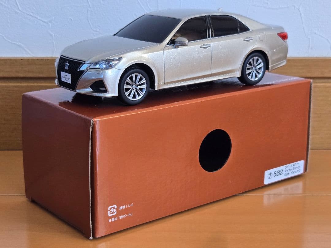 210クラウン　ジャパンカラーセレクション　カラーサンプルミニカー5色セット