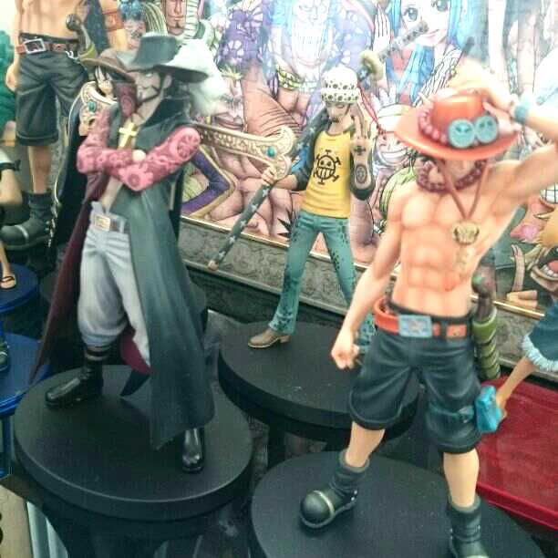 ワンピースフィギア