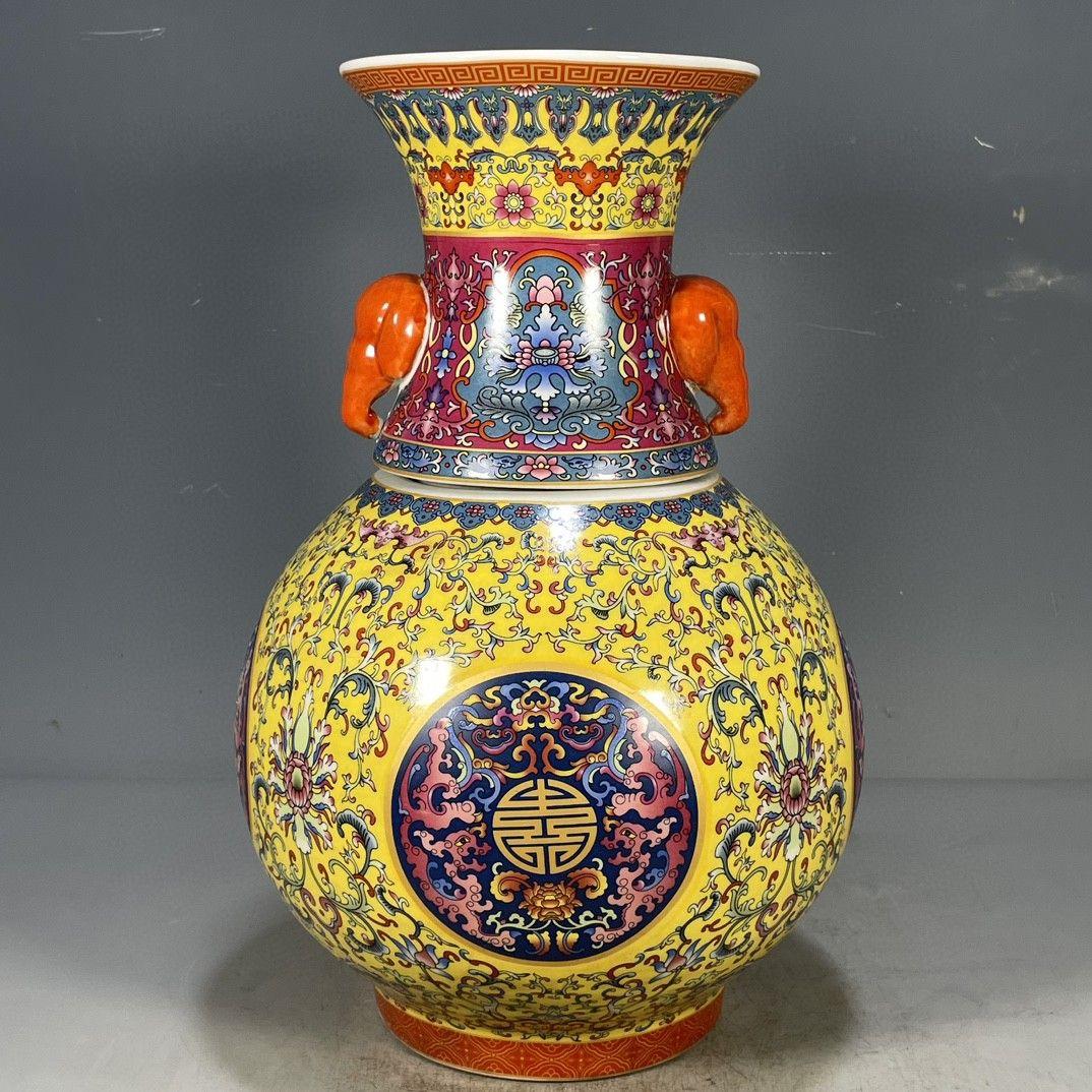 大清乾隆黄地花卉図紋転心瓶  景徳鎮 陶磁器 装飾品 現代工芸品 美術品 置物