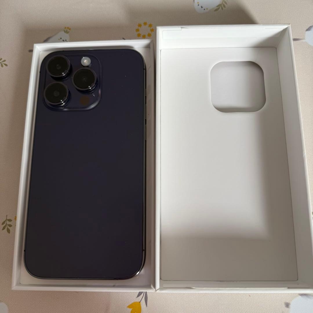 美品iPhone14Pro 256GBディープパープル SIM