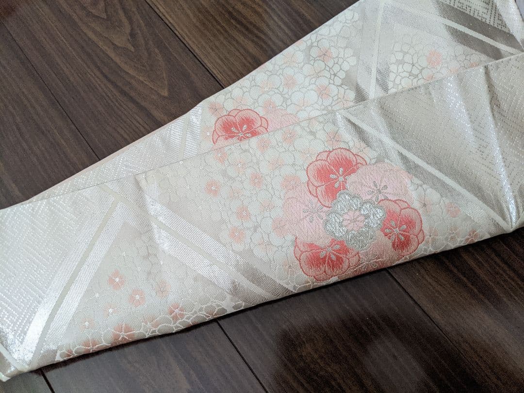 七五三　ジュニアサイズ　大人用袋帯からの作り帯　二部式　子供　着物　白銀ピンク系