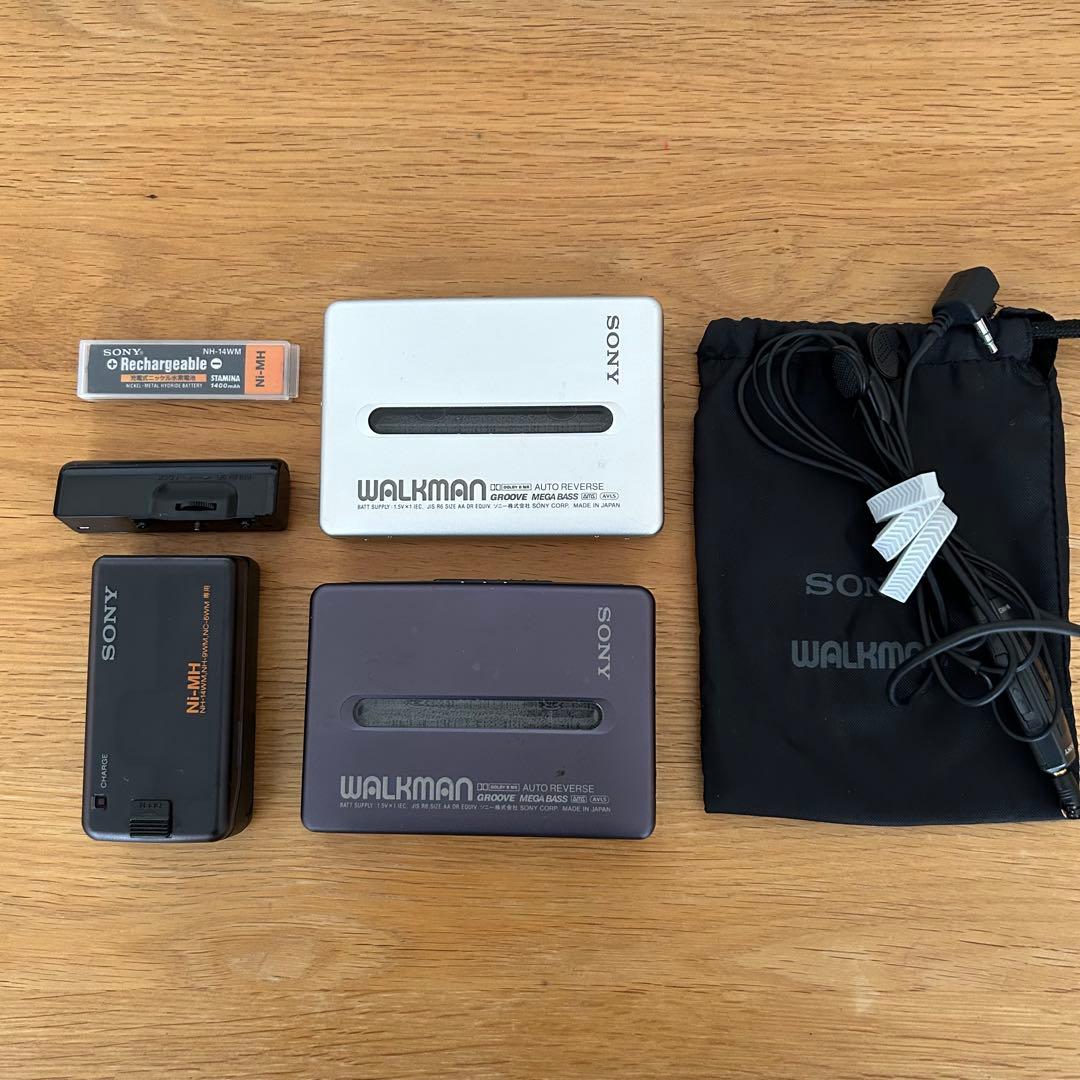 ポータブルプレーヤー SONY WM-EX677