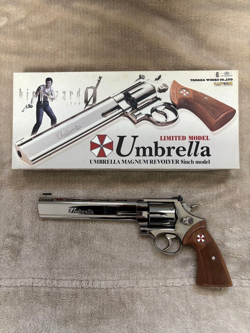 バイオハザード　リボルバー　8インチモデル　最終値下げ