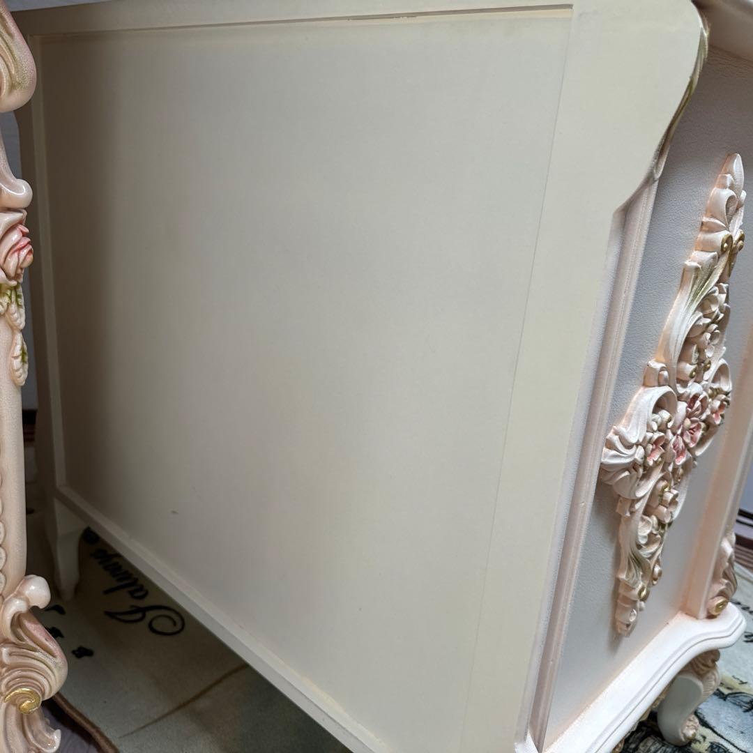 ロココ調　3段チェスト　山崎ページ