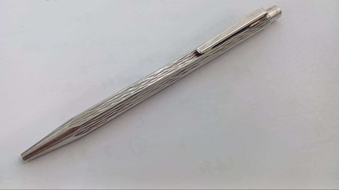 カランダッシュエクリドールベネシアン旧型