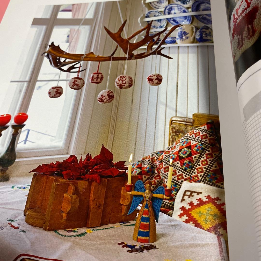 アルネ&カルロスのクリスマスボール 1つの編み方と55のパターン