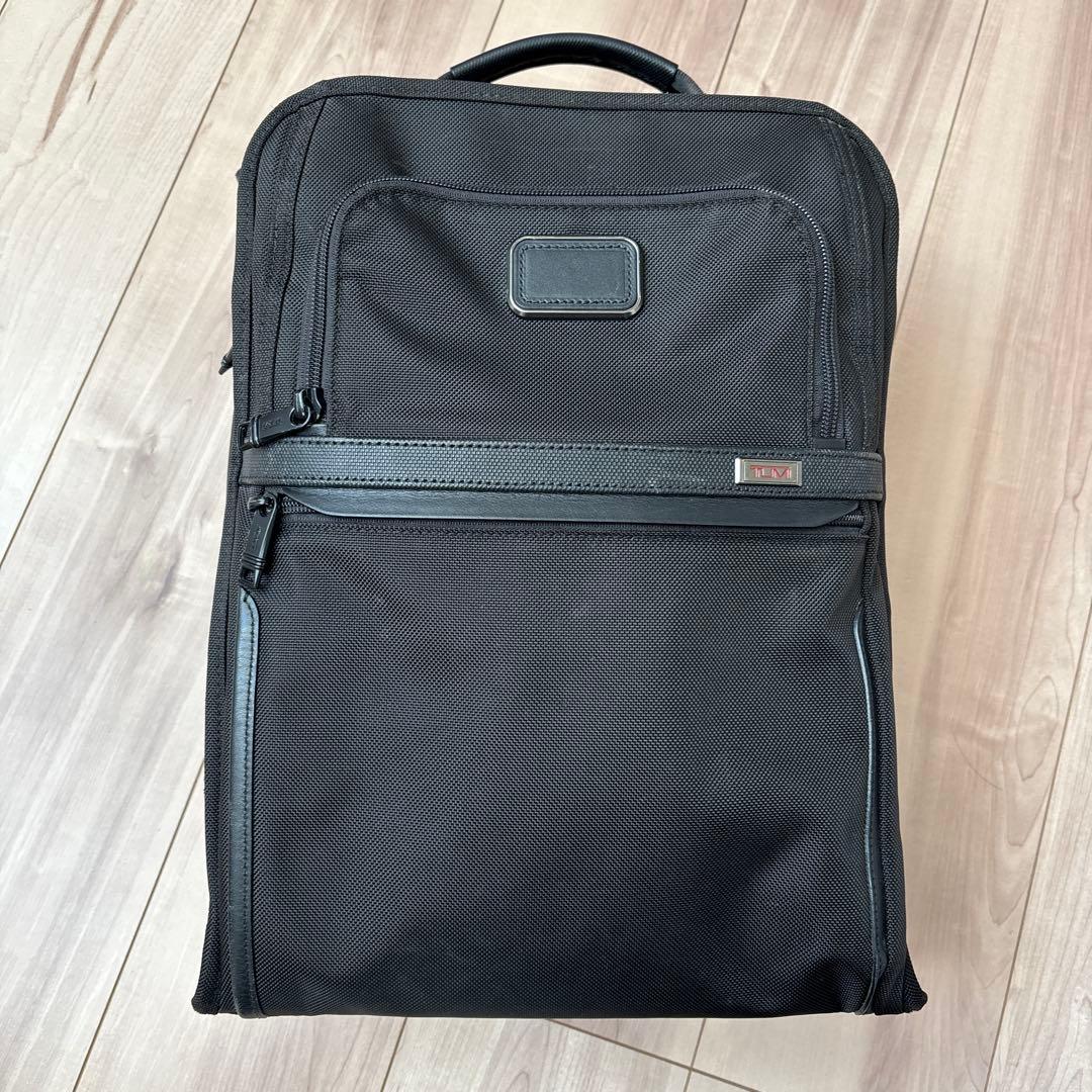 TUMI ALPHA3スリムエクスパンダブルバッグパック黒