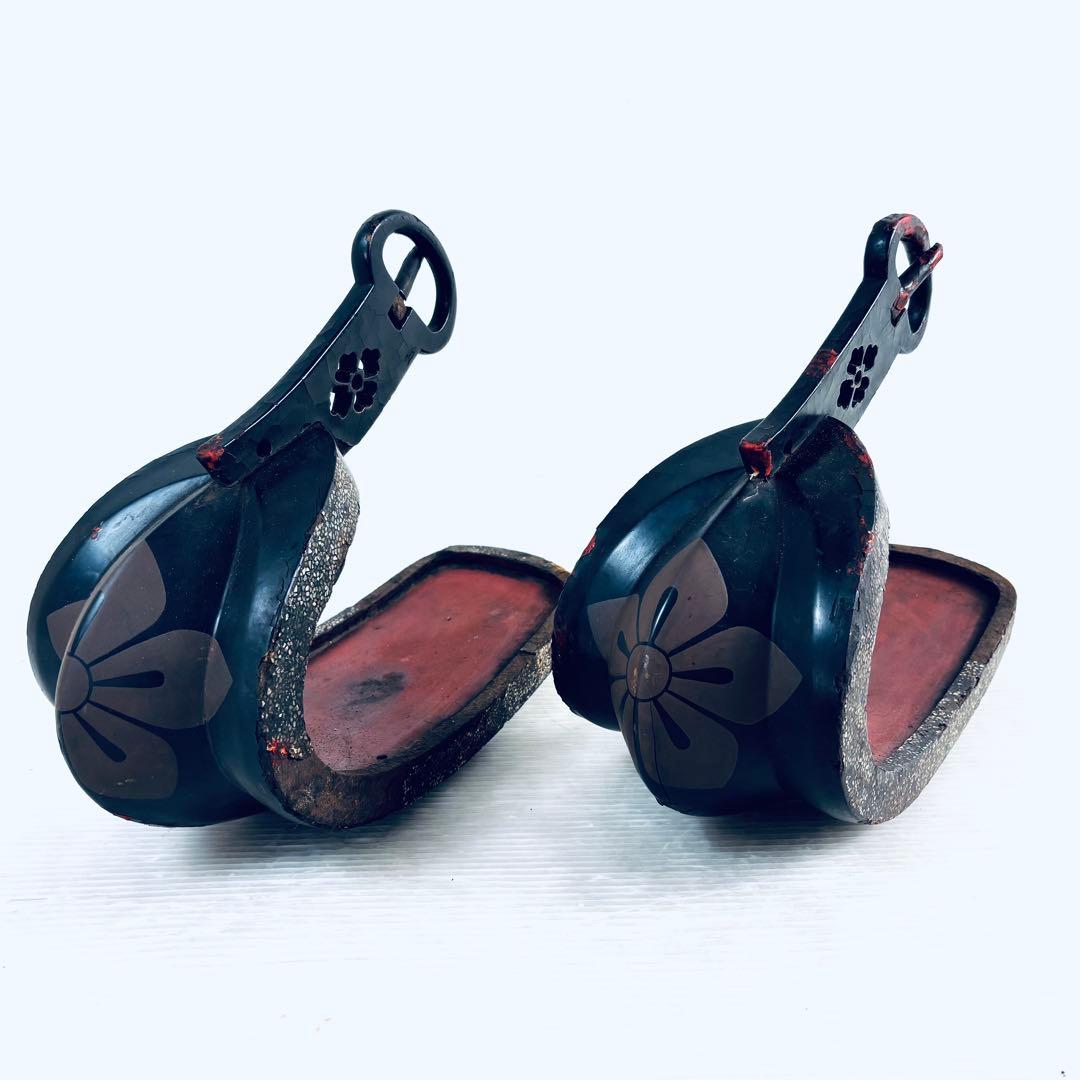 【希少品】鎧　あぶみ　馬具　武具　江戸時代　螺鈿　家紋　古鉄地　古美術　時代物