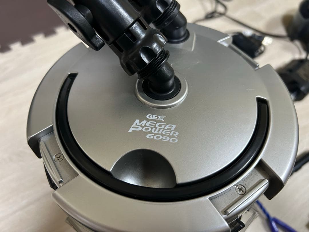 GEX ガラス水槽 60cm フィルター付き