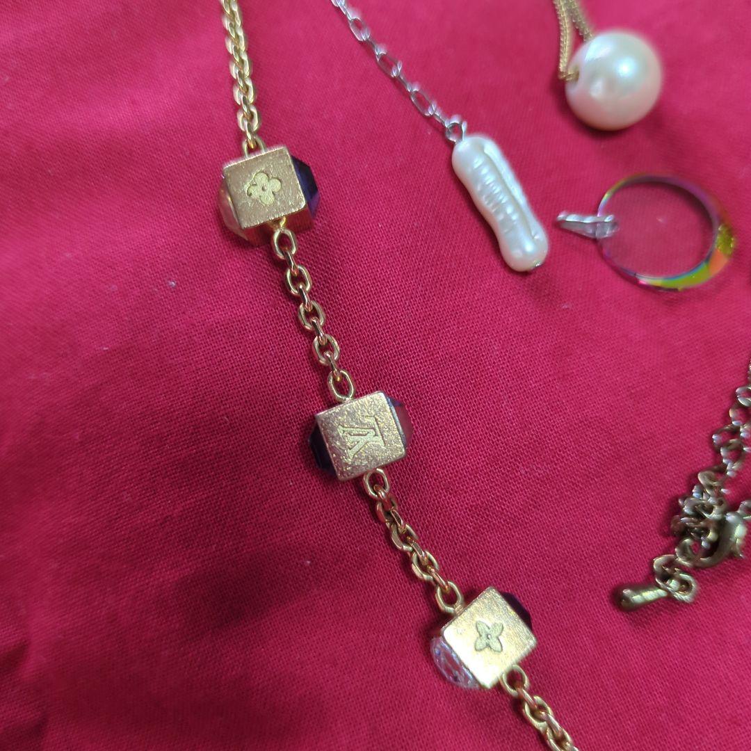 遺品整理 ルイビィトンブレスレットや、ネックレス13個セット