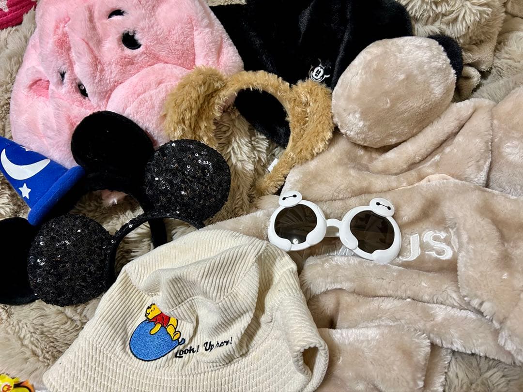 ディズニー　カチューシャ　ファンキャップ　マフラー　8点セットまとめ売り　美品