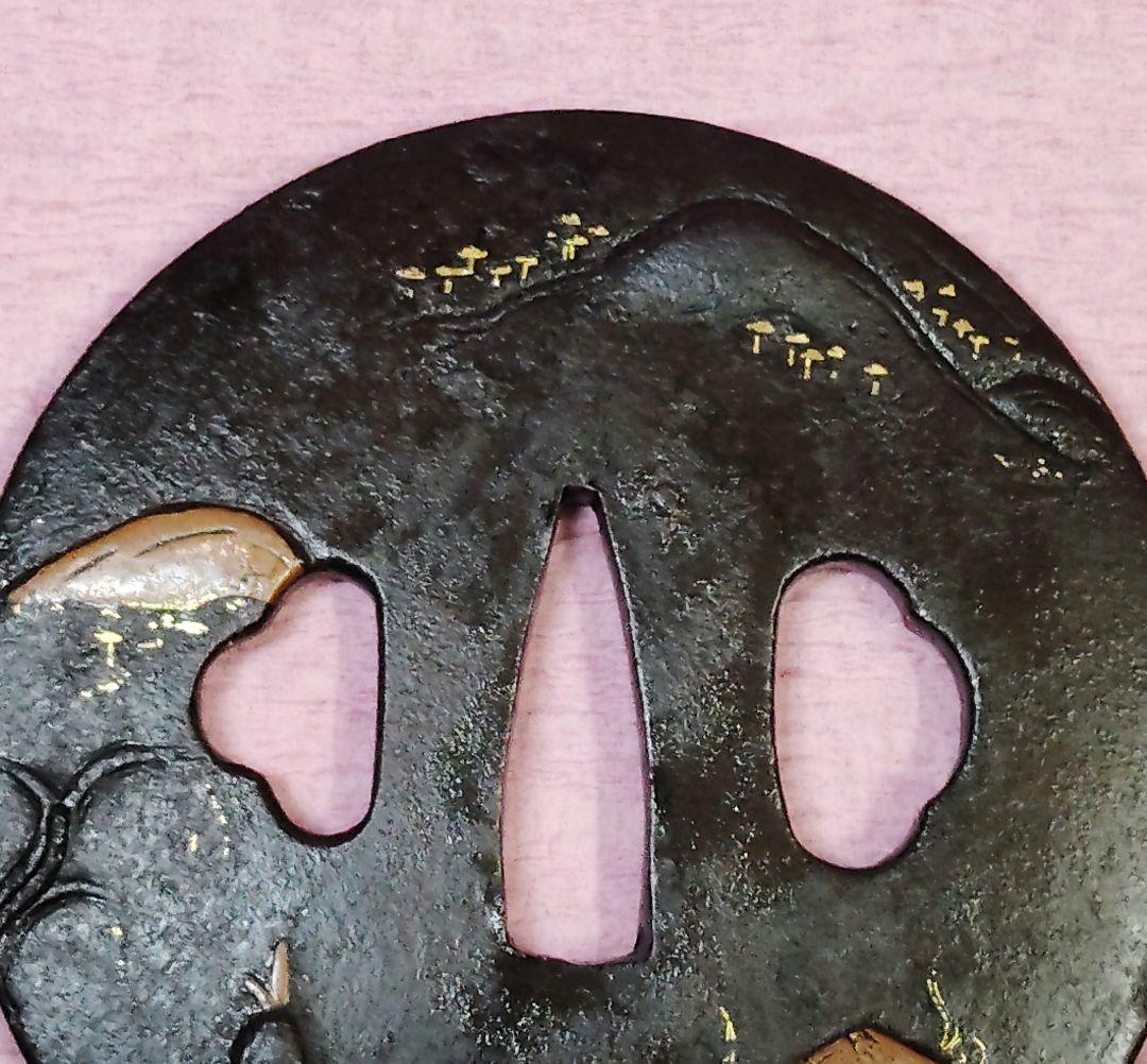 刀装具 鐔 鍔 無銘 鉄地 金象嵌 色絵 風景図 丸形鐔 時代物