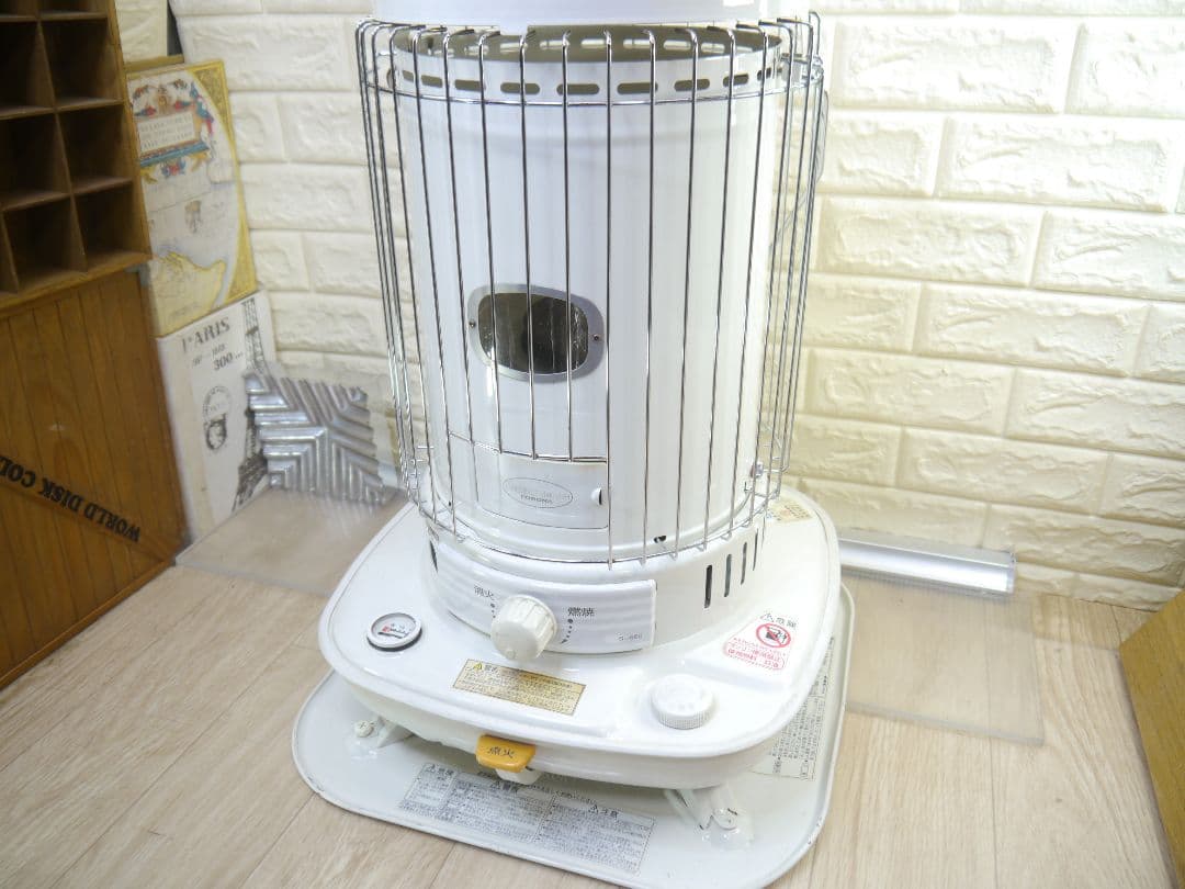 送料込❤2014年●ホワイト コロナ　石油ストーブ 安全ガード付き