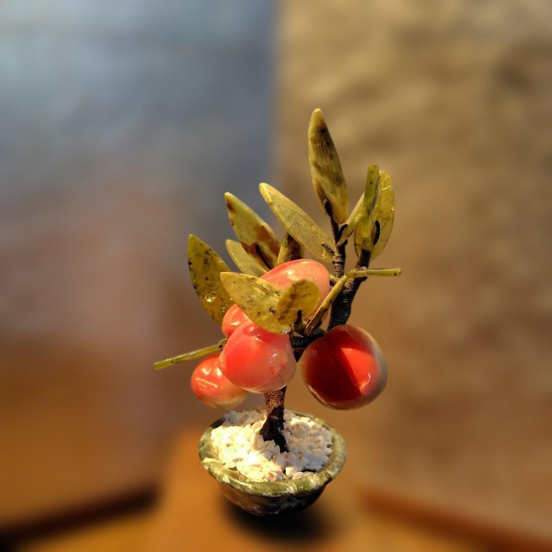 石製果物の木の置物