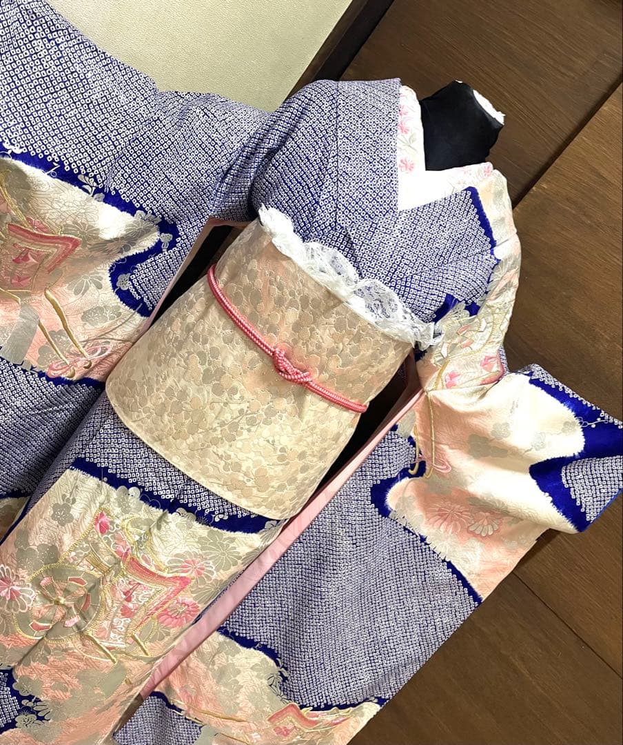 振袖 フルセット6点特価サイズM総絞り御所車銀駒刺繍　正絹　売り切り終了