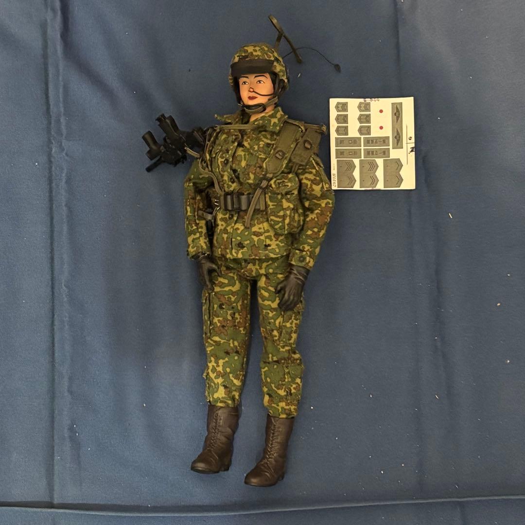 ペ*ー様 【1/6アクションフィギュア】女性自衛官