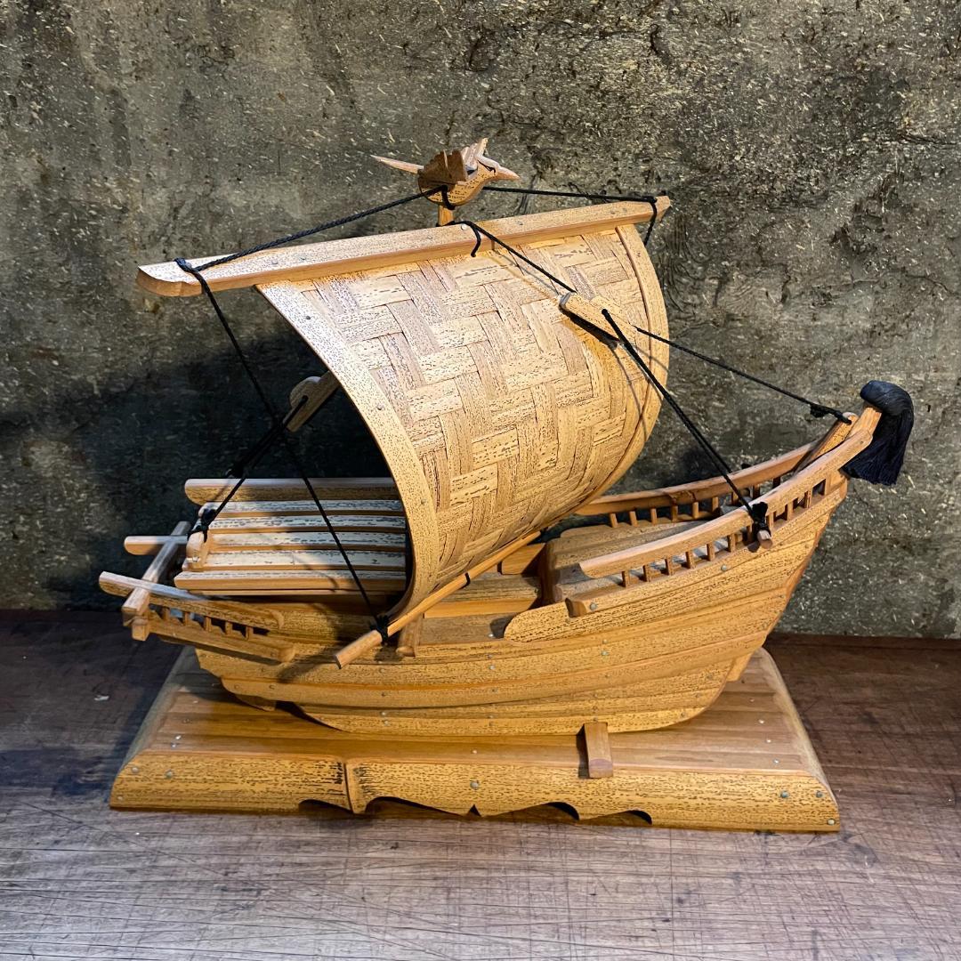 希少 帆船 模型 竹製 木造 宝船 和船 工芸品 舟 置物 ヴィンテージ 中型