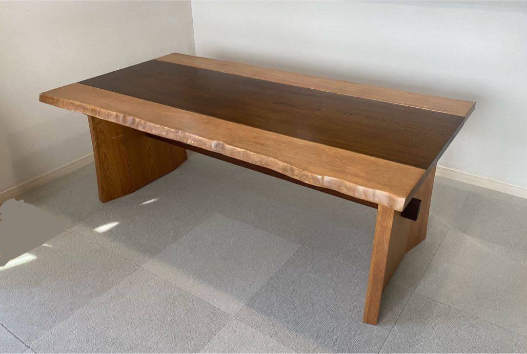 カリモク　ダイニングテーブル　サイズ約長165×幅90×高63cm 板厚4cm