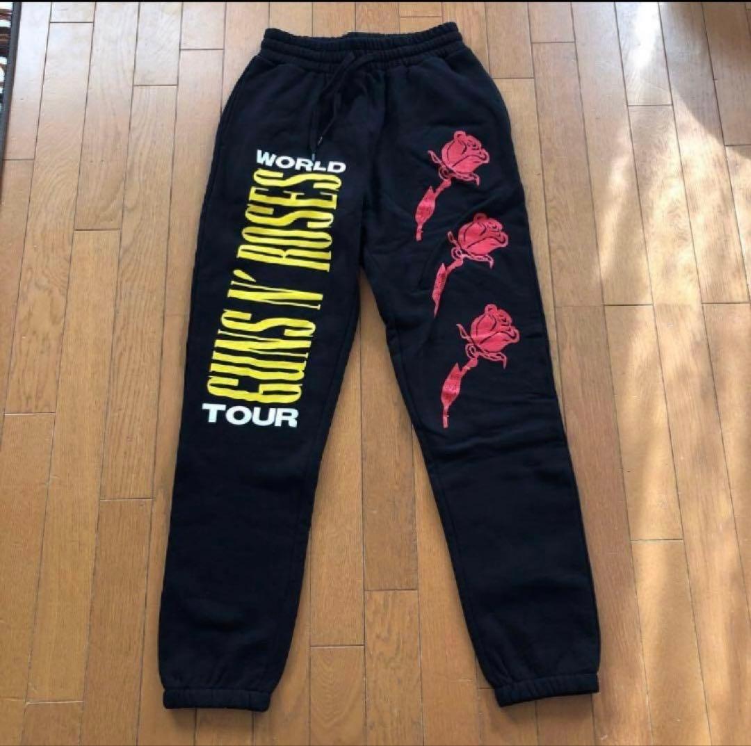 GUNS N' ROSES ガンズアンドローゼズ 2022ジャパンツアースエット