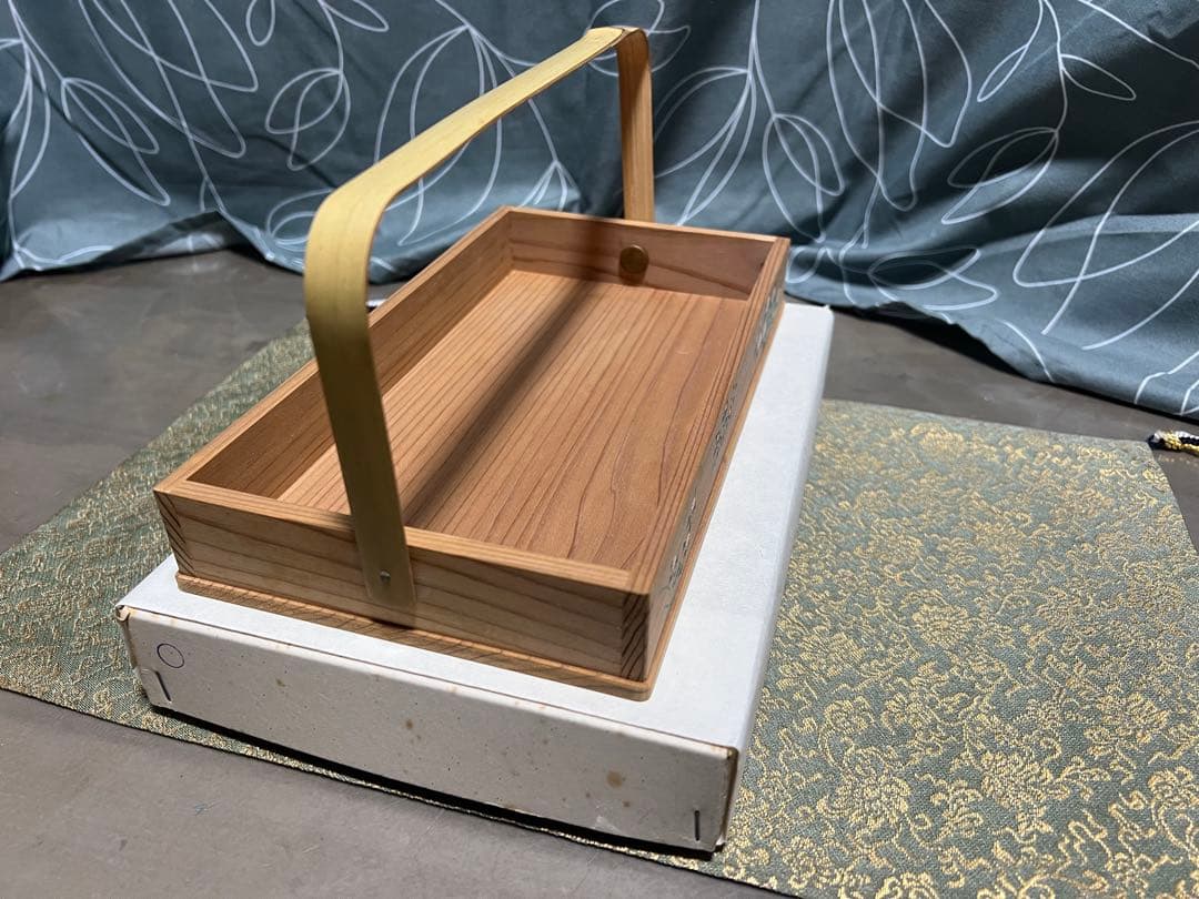 菊絵手付莨盆 煙草盆 干菓子盆 秋草絵 木製 茶道具