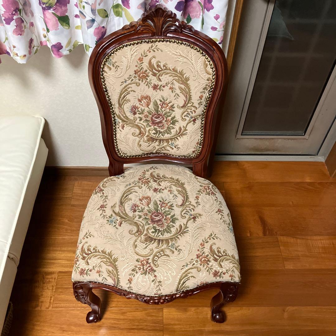 専用です イタリア　ロココ調　猫脚　金華山織風　ダイニングチェア